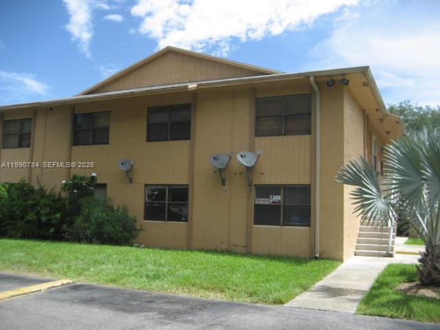 Rozland Condo