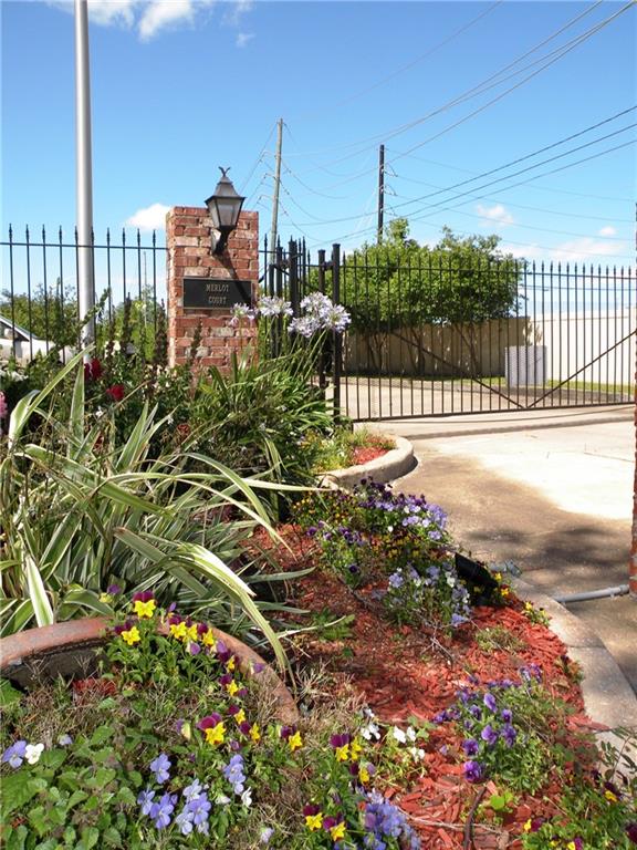 2nd image of 9 W Nouveau Ln, Metairie, LA 70003 | MLS# 2551371