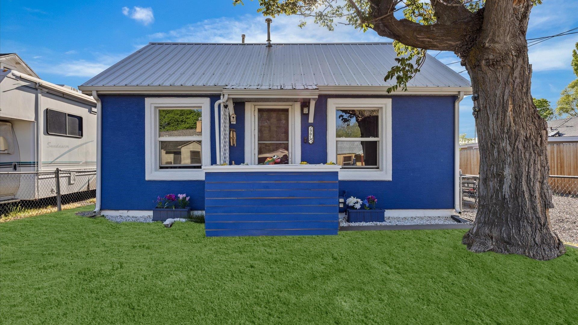 290 1/2 Mountain View Street