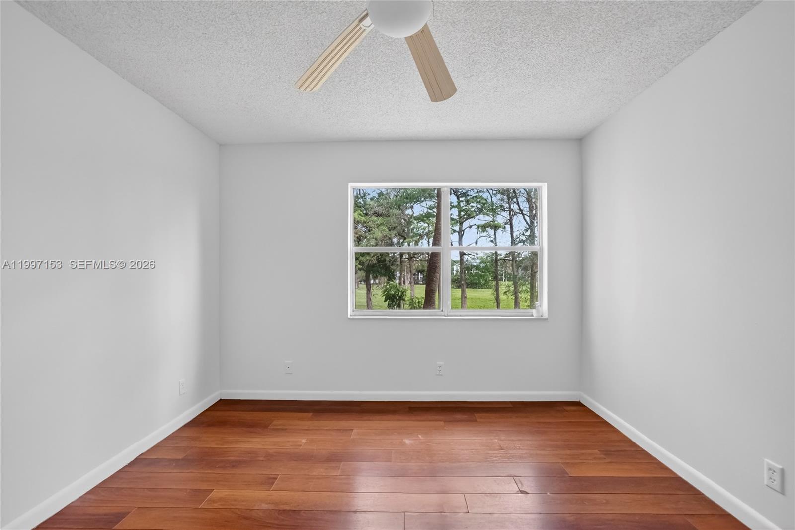 Bonus room and amenities at 6201 Falls Cir Dr - Condo in Lauderhill