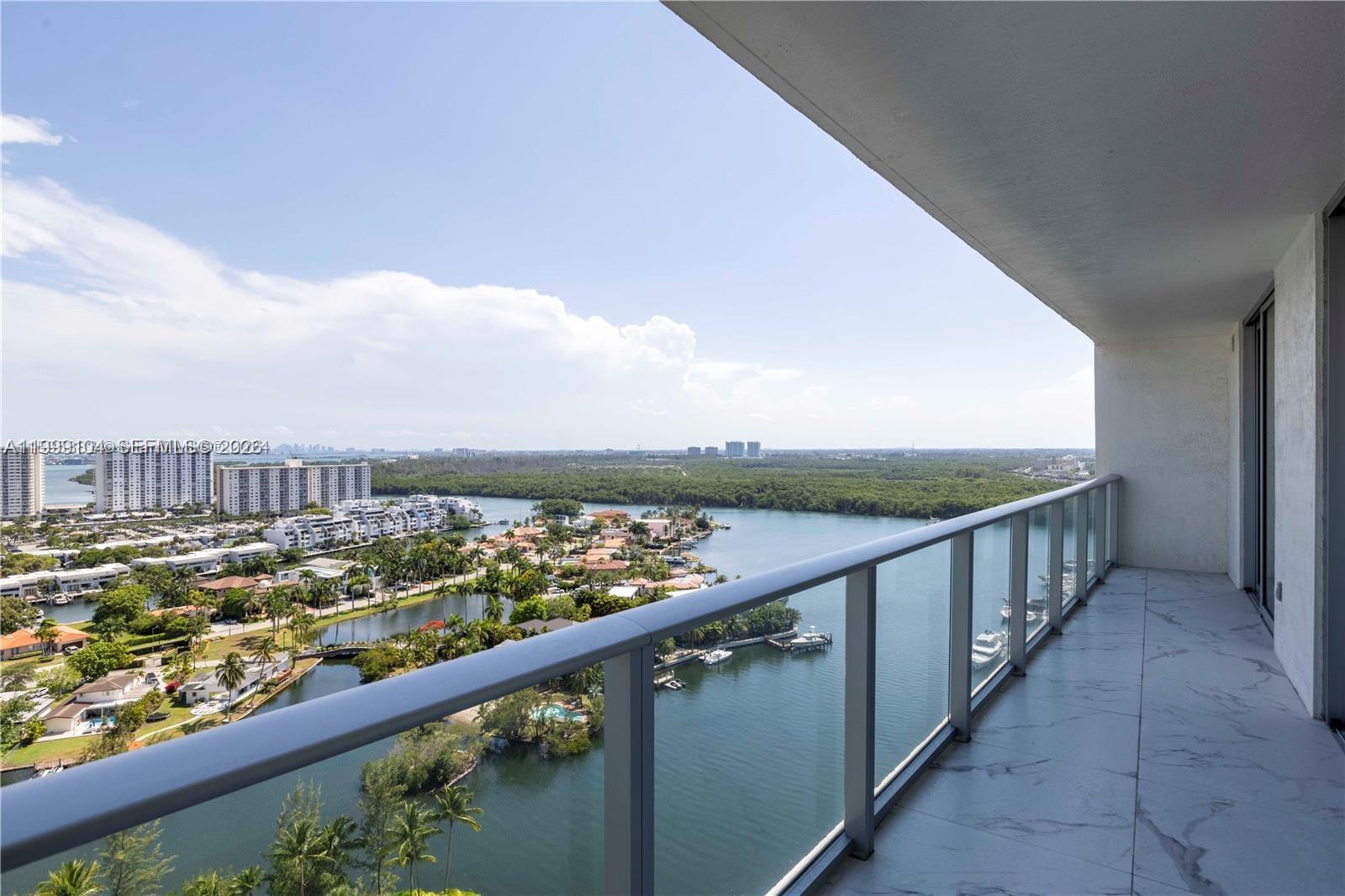 Parque Towers Condo