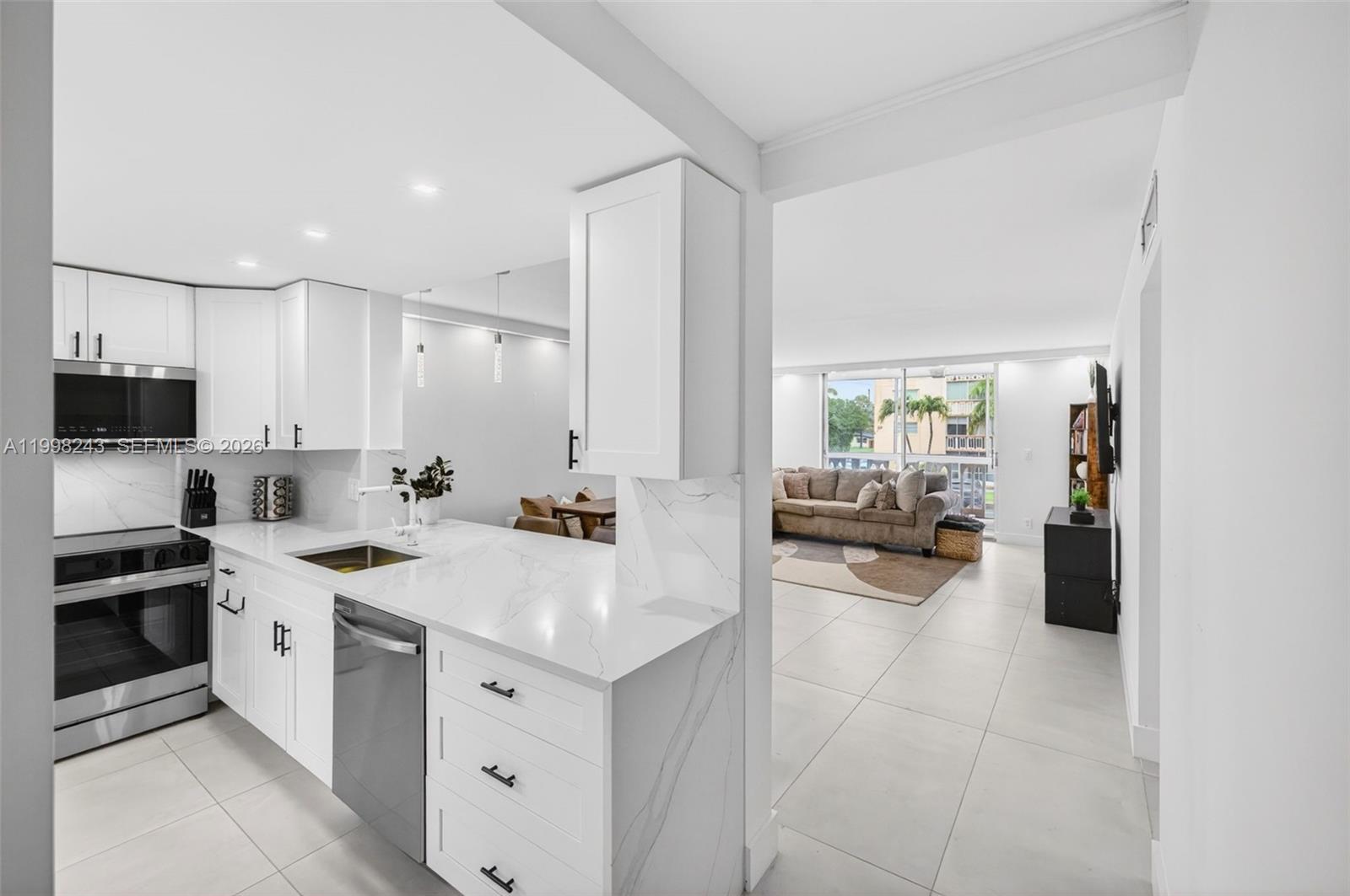 Meadowbrook Condo Apts Bl