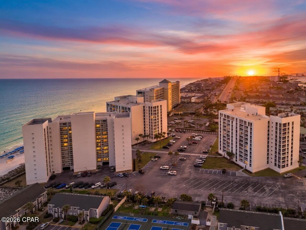 Image 3 For 900 Gulf Shore Drive 3042