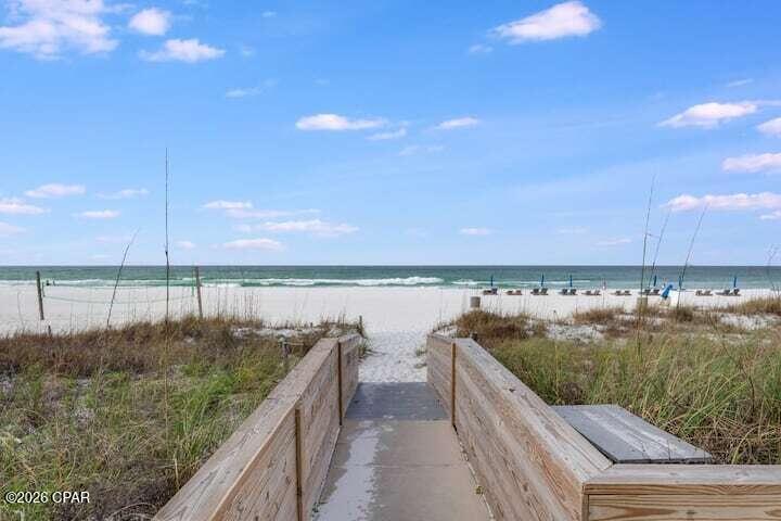 Image 14 For 7205 Thomas Drive A209