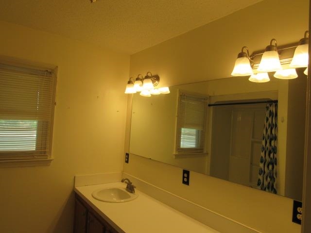 2609406 | Photo 46
