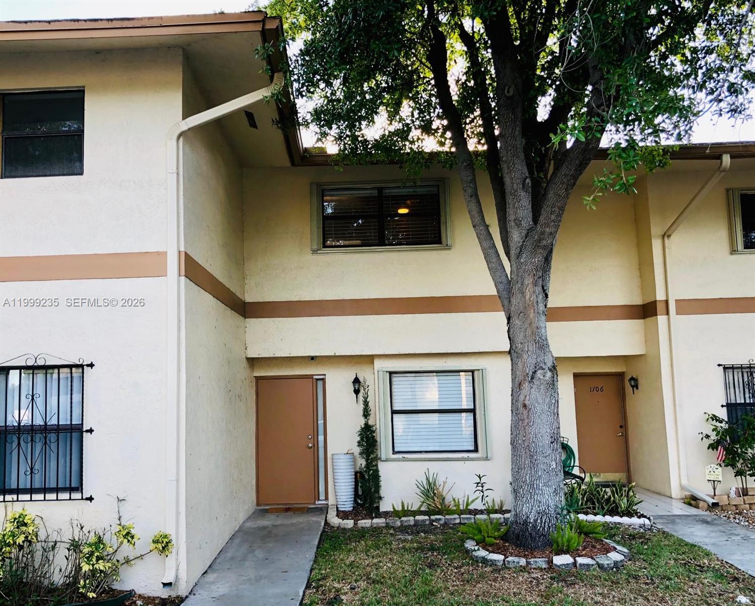 Miller Villas Condo