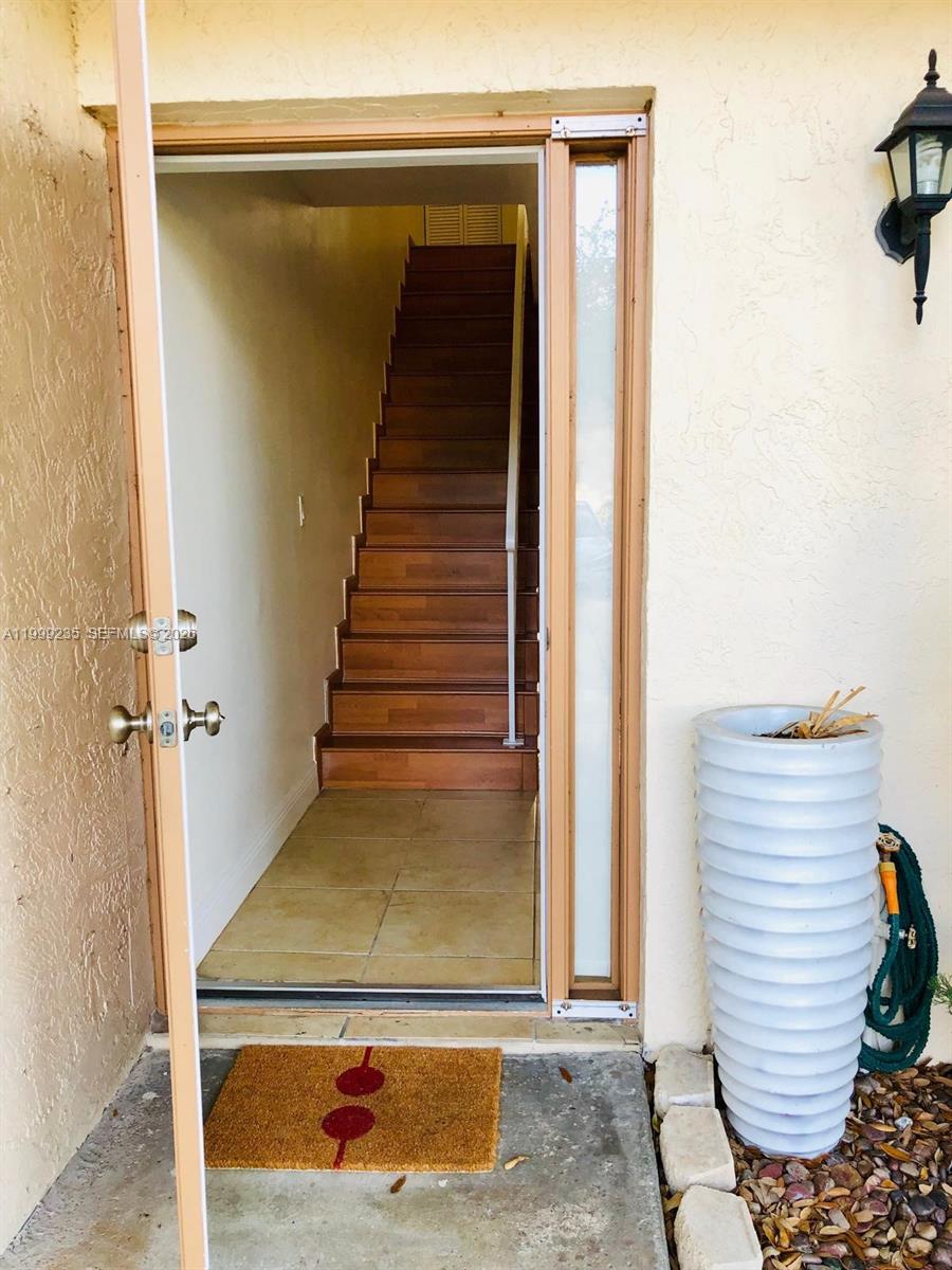 Property photo # 9