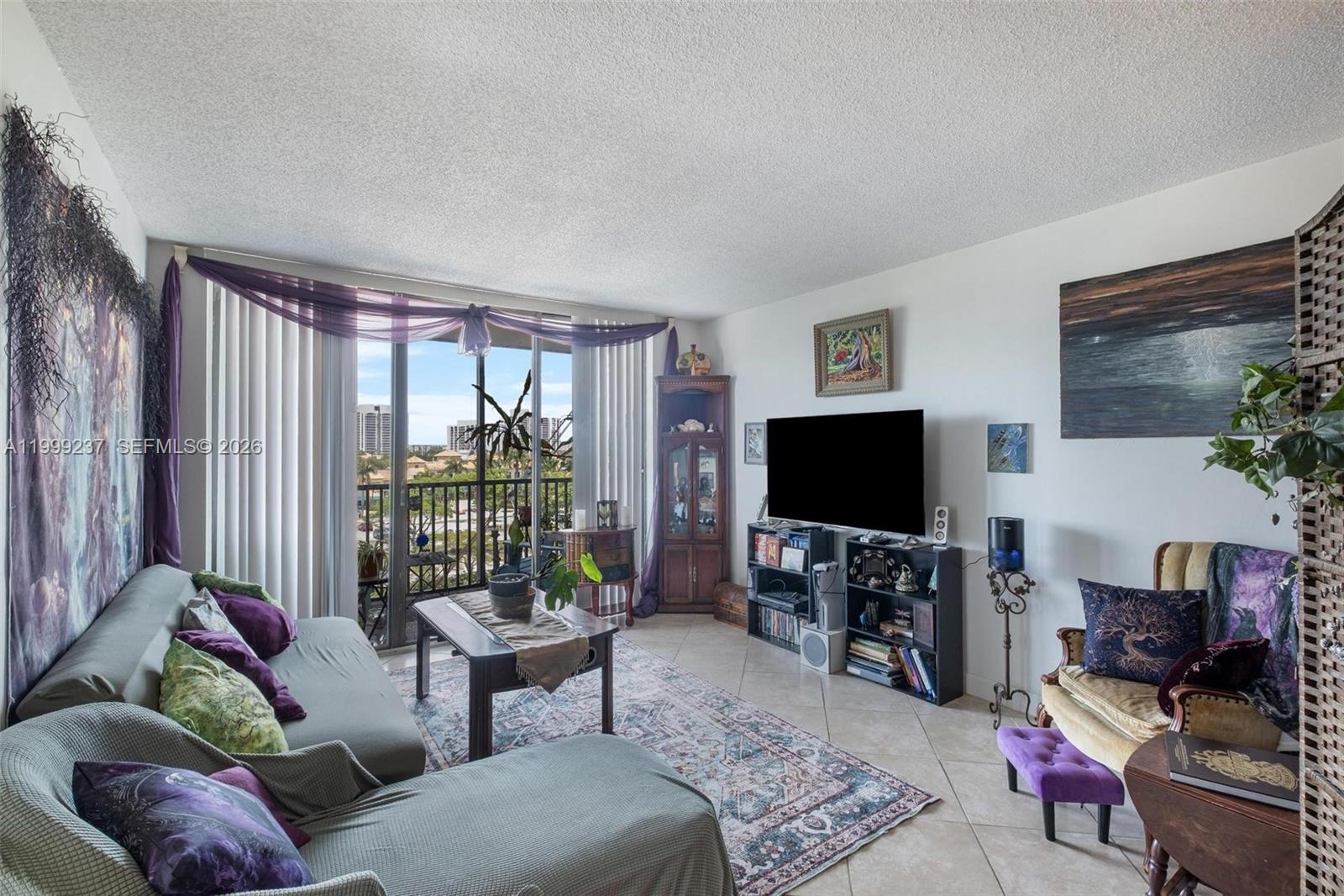 3475 Country Club Dr Unit 619, Aventura, Florida 33180