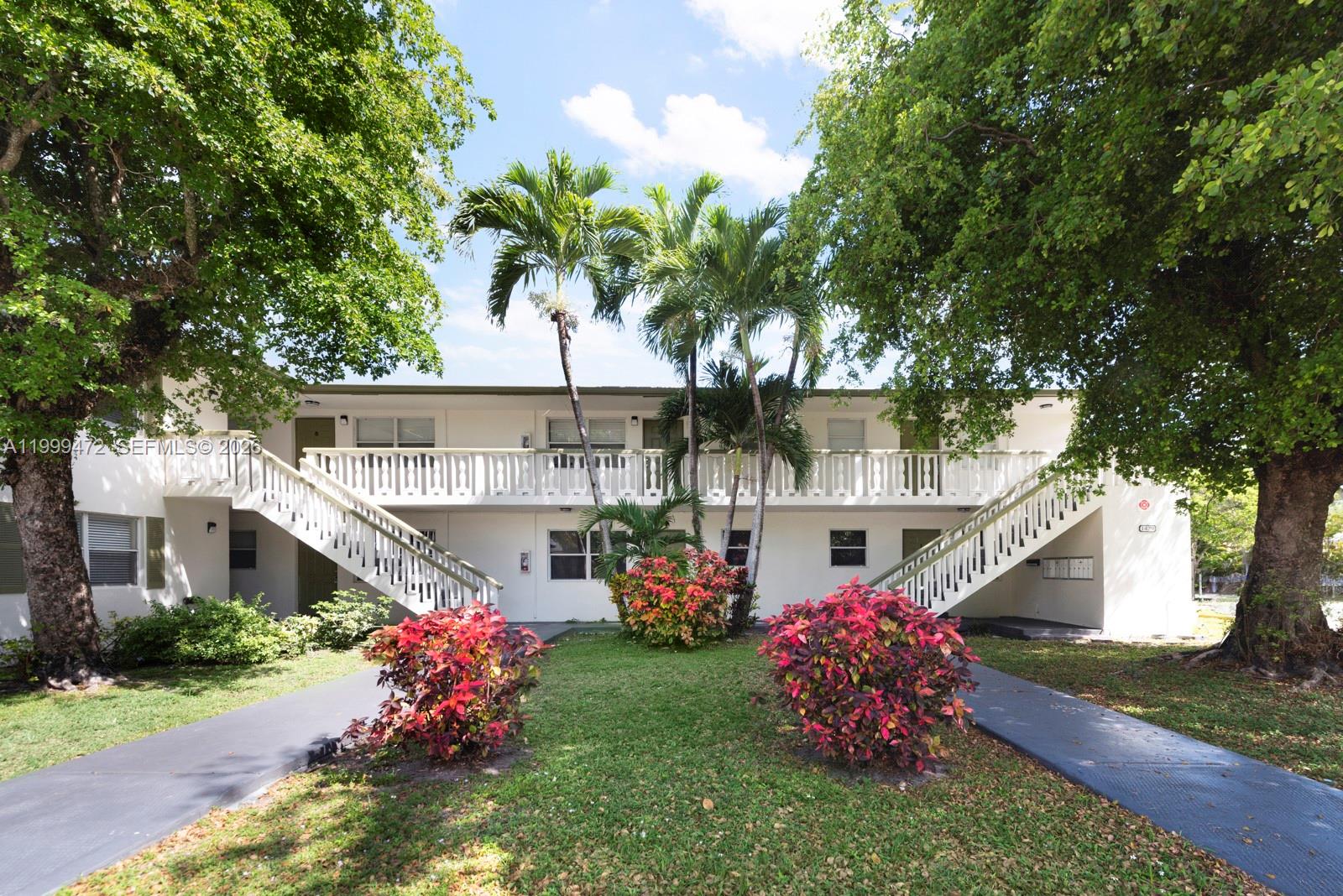 Riverside Breezes Condo