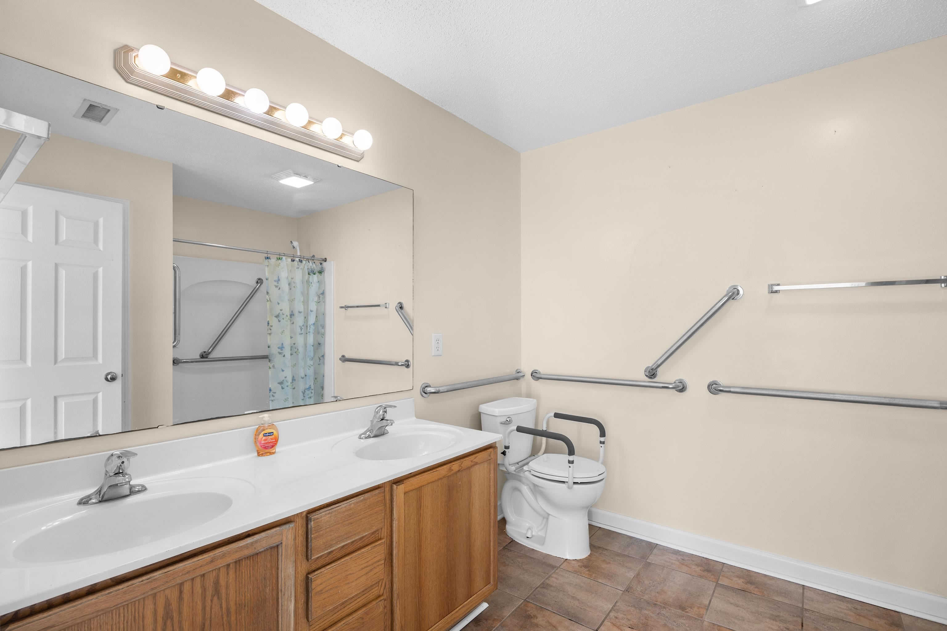 2609455 | Photo 14