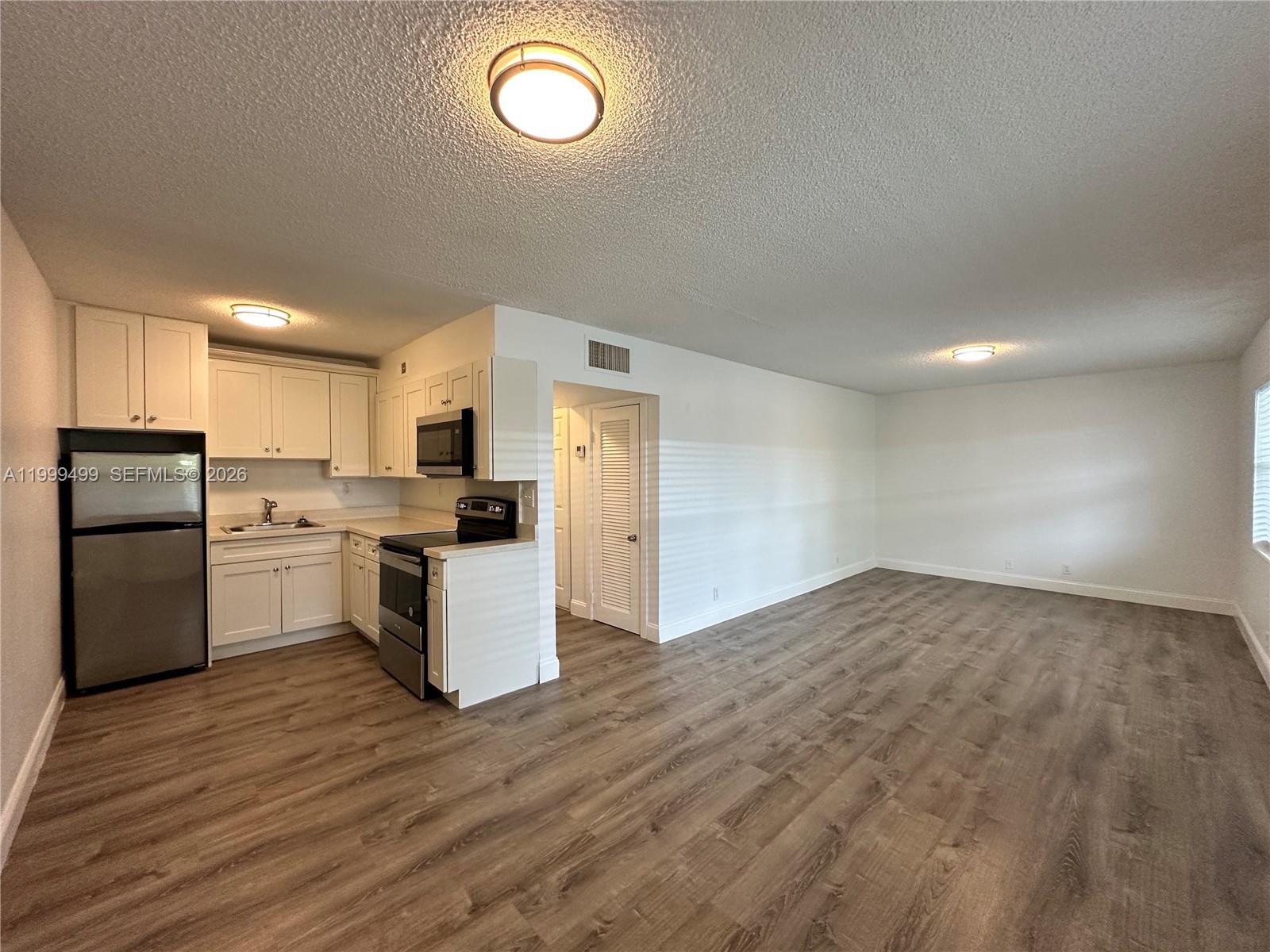 Villas Toledo Condominium
