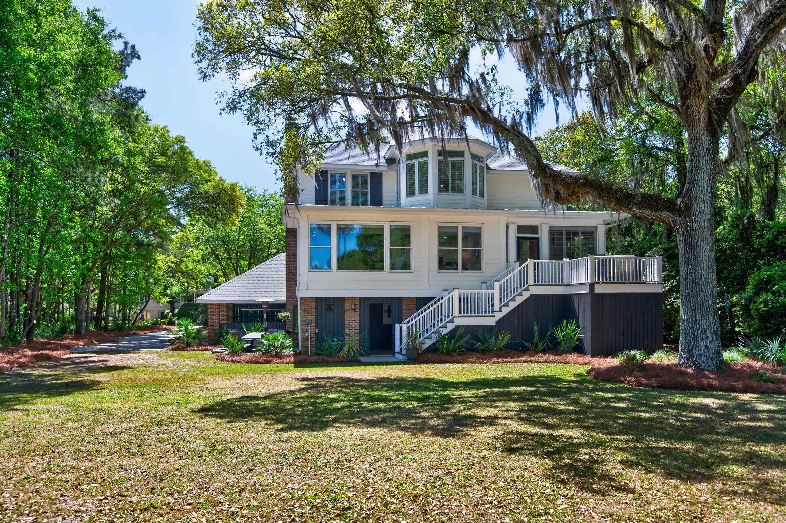 186 Sanderling Ave. 