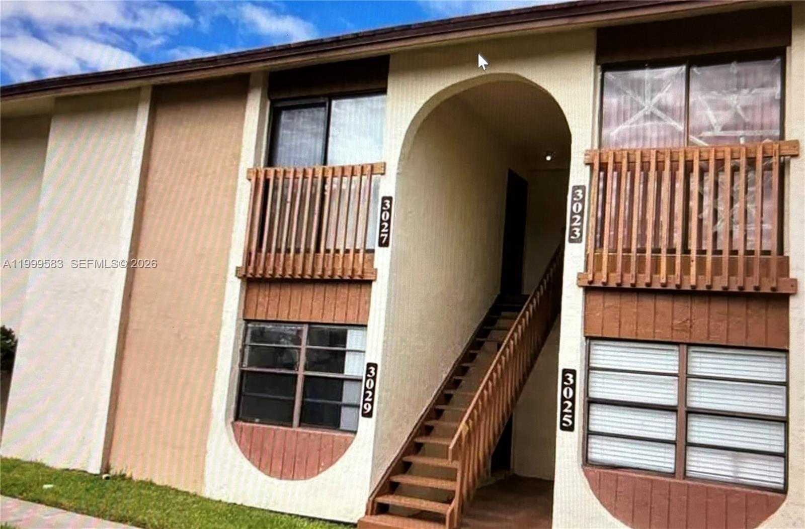 Property photo # 0