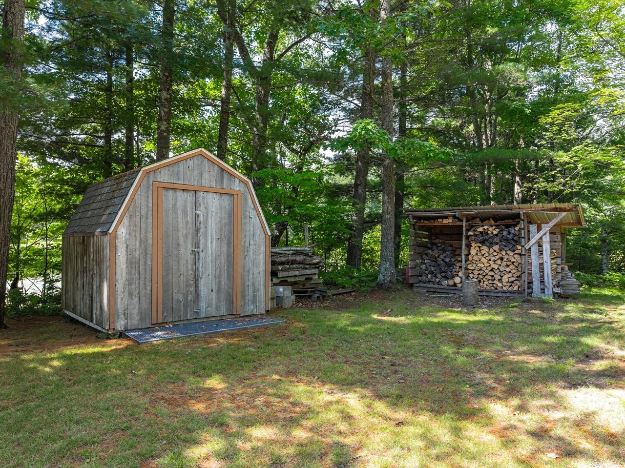 Undocumented Lake Property 13750 Powell Rd Photo 24