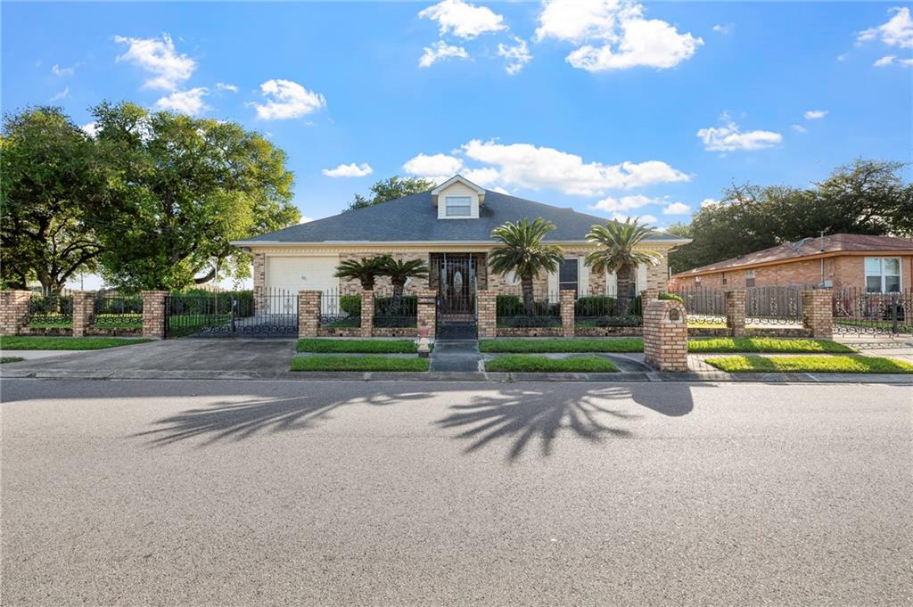 Photo 1 of Single family home for sale at 7744 Unity Dr, New Orleans, LA 70128 | MLS# 2552394 | Listing updated on 2026-09-12