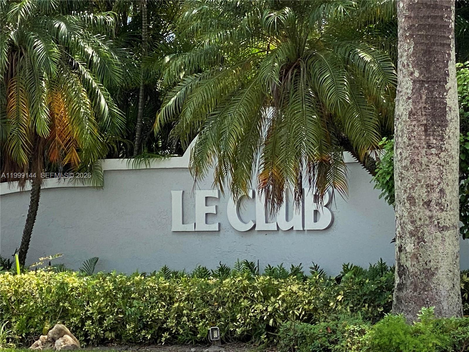 Le Club At Old Cutler Con