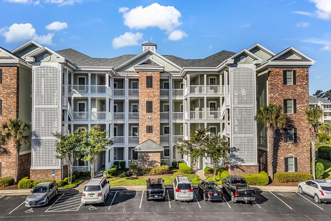 4817 Magnolia Lake Dr. UNIT #303 Myrtle Beach, SC 29577