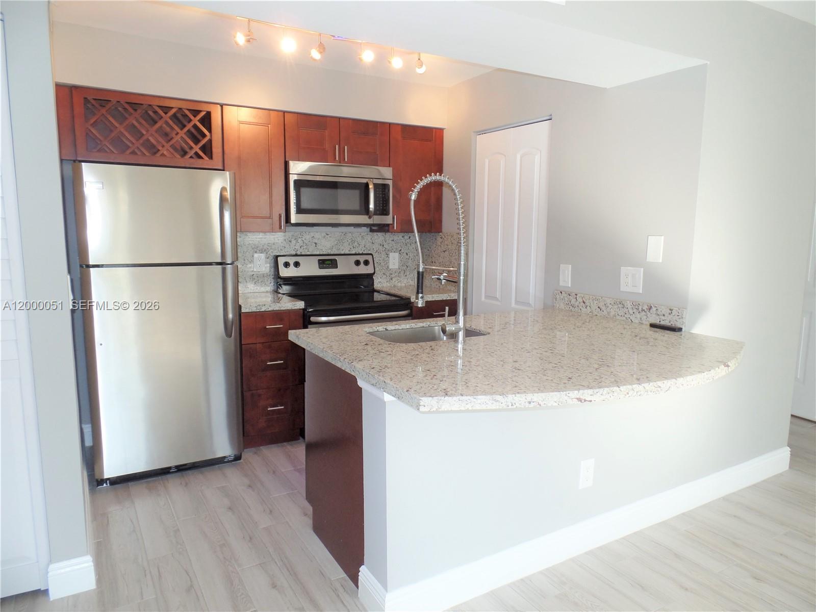 Royal Poinciana Condo