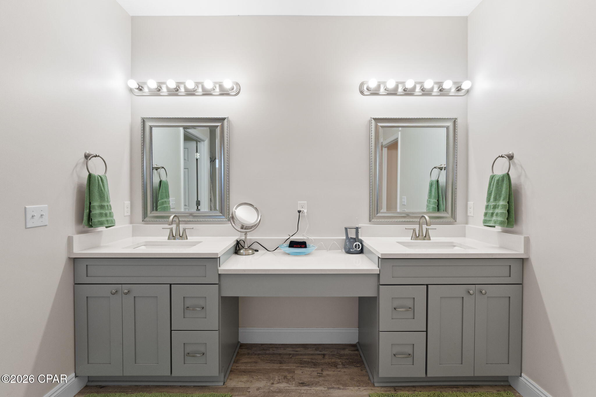 Image 25 For 303 Nautilus Drive