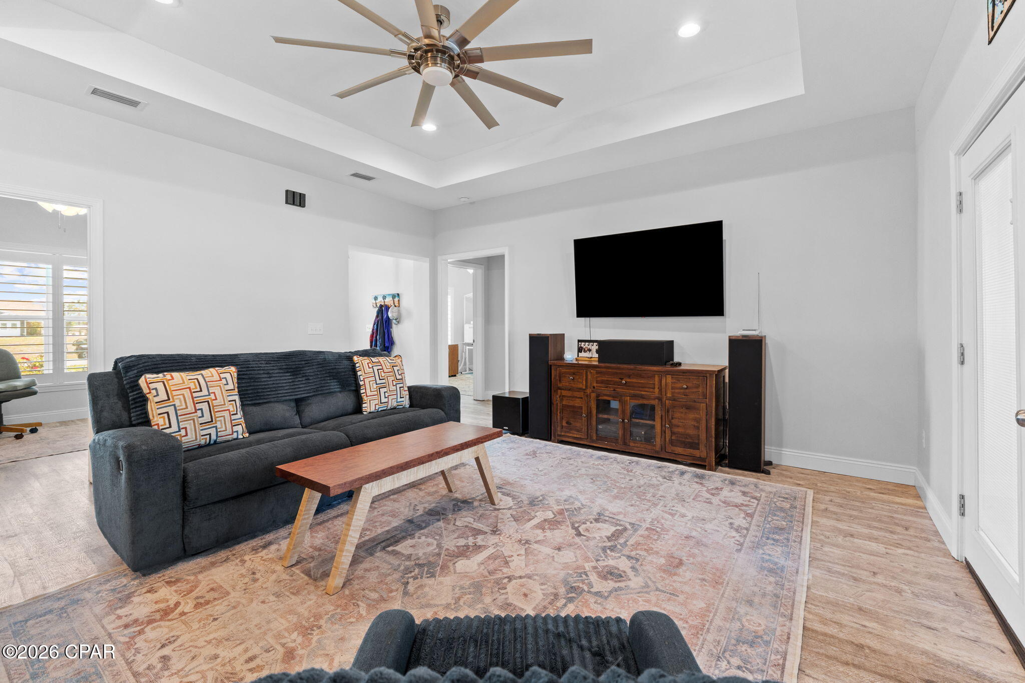 Image 7 For 303 Nautilus Drive