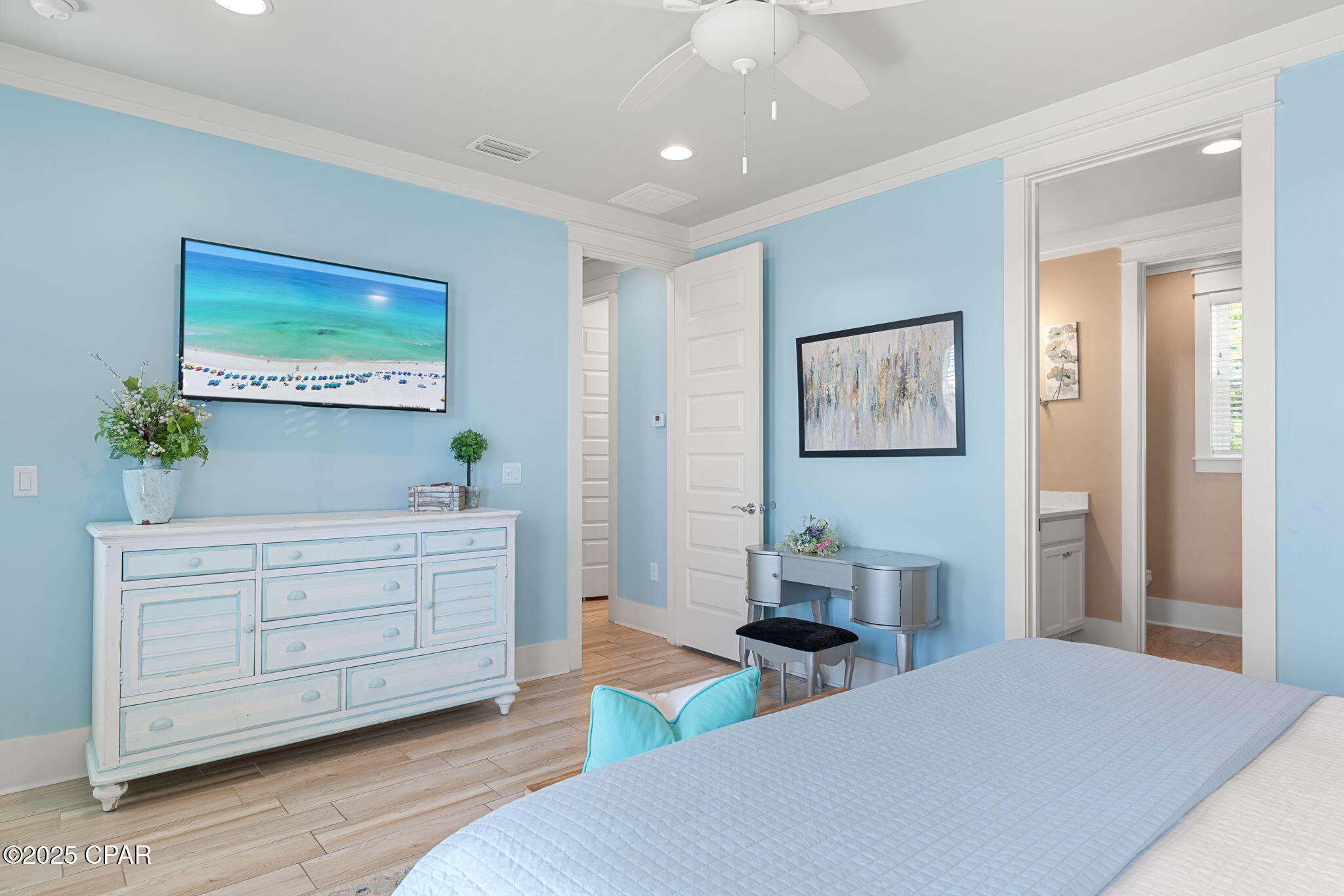 Image 43 For 43 Ciboney Street