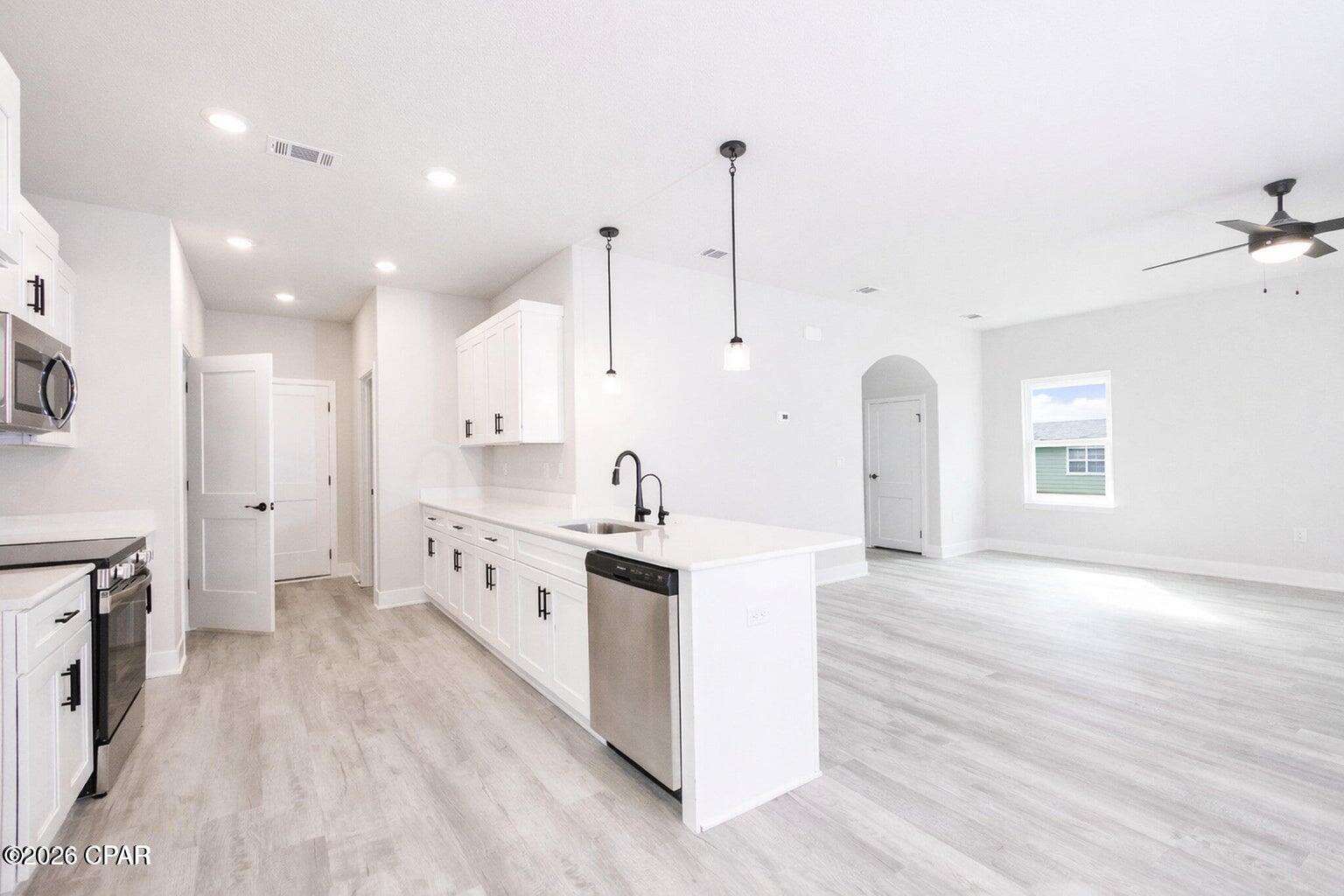 Image 4 For 7188 Legacy Court