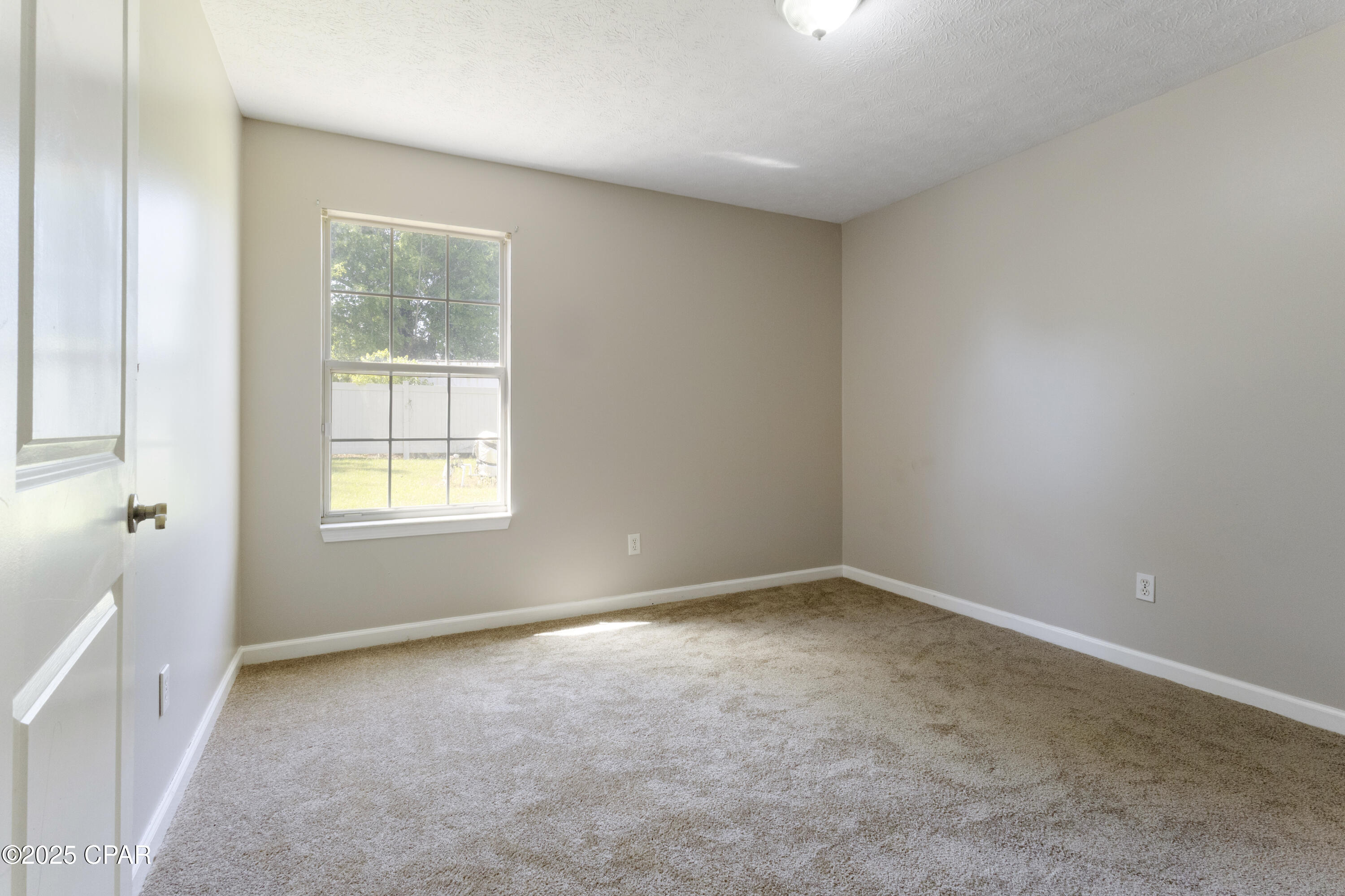 Image 14 For 8140 Campflowers Road