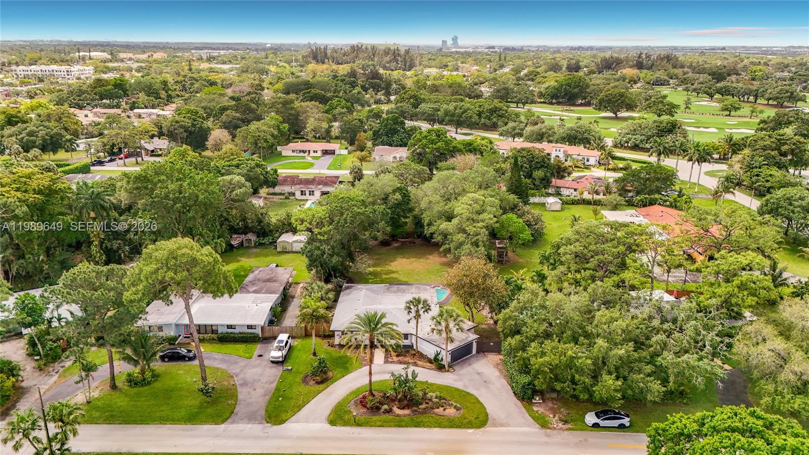 Country Club Estates Unit