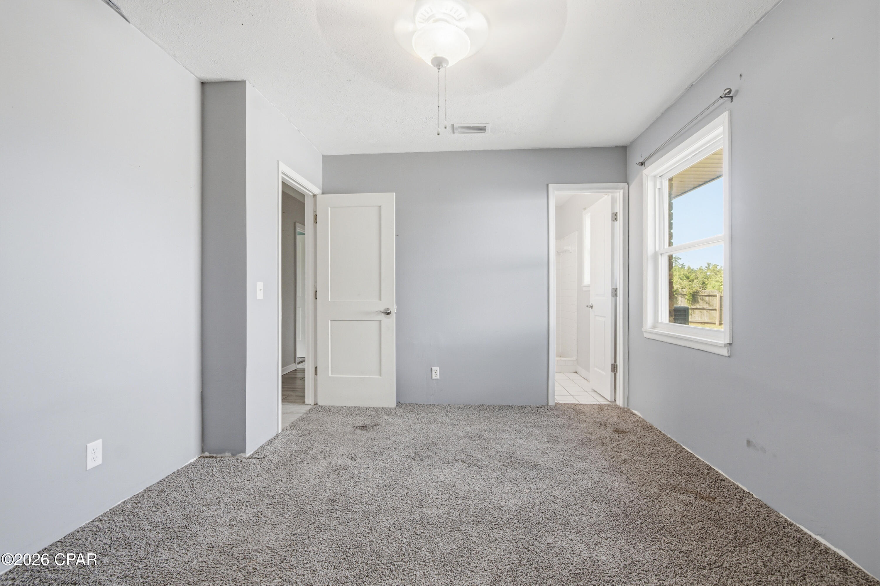 Image 15 For 1247 Amherst Road