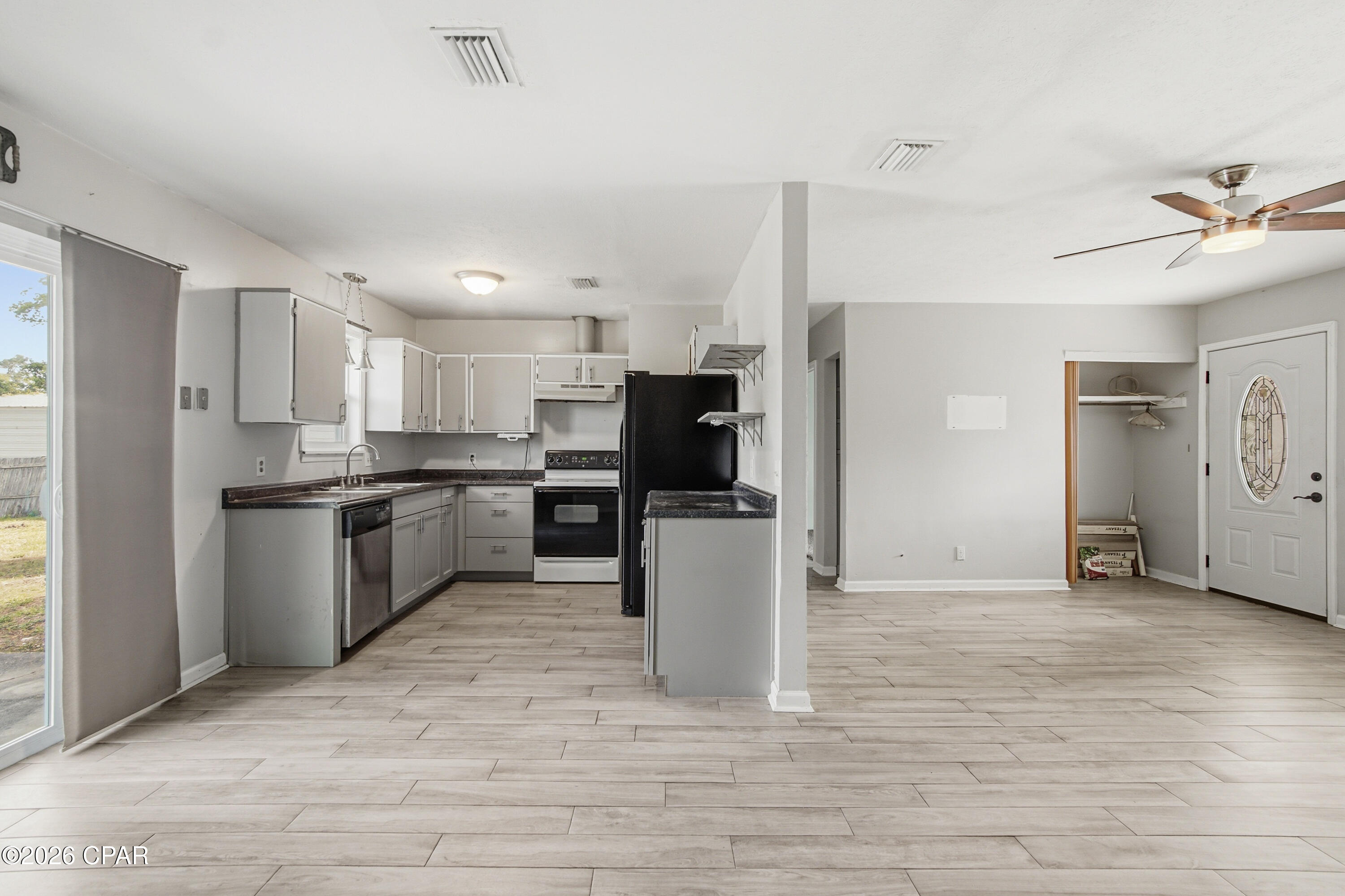 Image 9 For 1247 Amherst Road