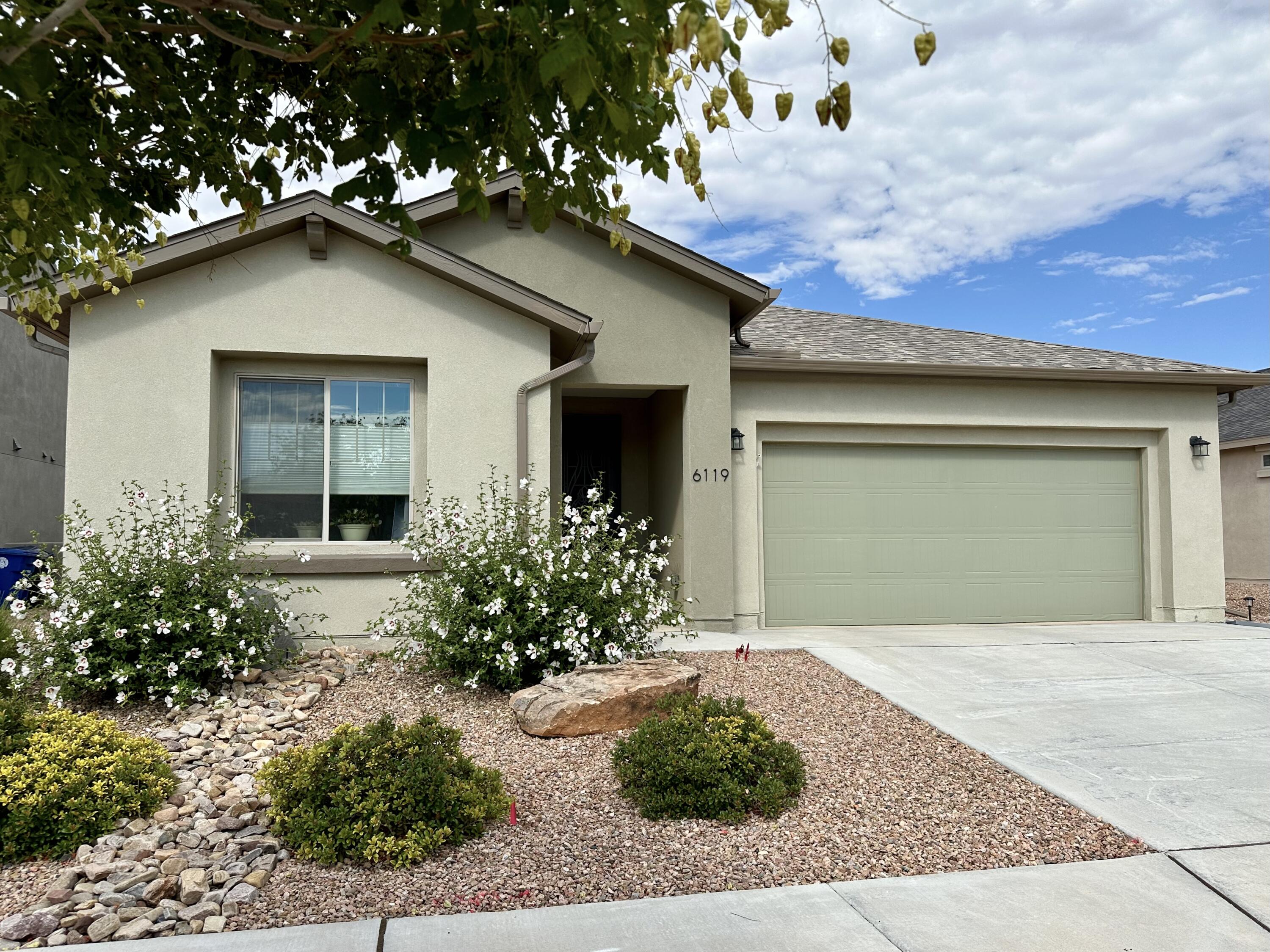 Beautiful single-story home in the sought-after Mesa del Sol community. This bright, open-concept 3-bedroom, 2-bath home offers comfortable living with an airy floor plan, light-filled living area, modern kitchen, and a spacious primary suite featuring a full bath with soaking tub and separate shower. Enjoy entertaining in the beautifully landscaped backyard with an extended covered patio and low-maintenance yard. Mesa del Sol offers parks, walking trails, summer community events, and a convenient commute to Downtown, the University area, and Kirtland AFB.