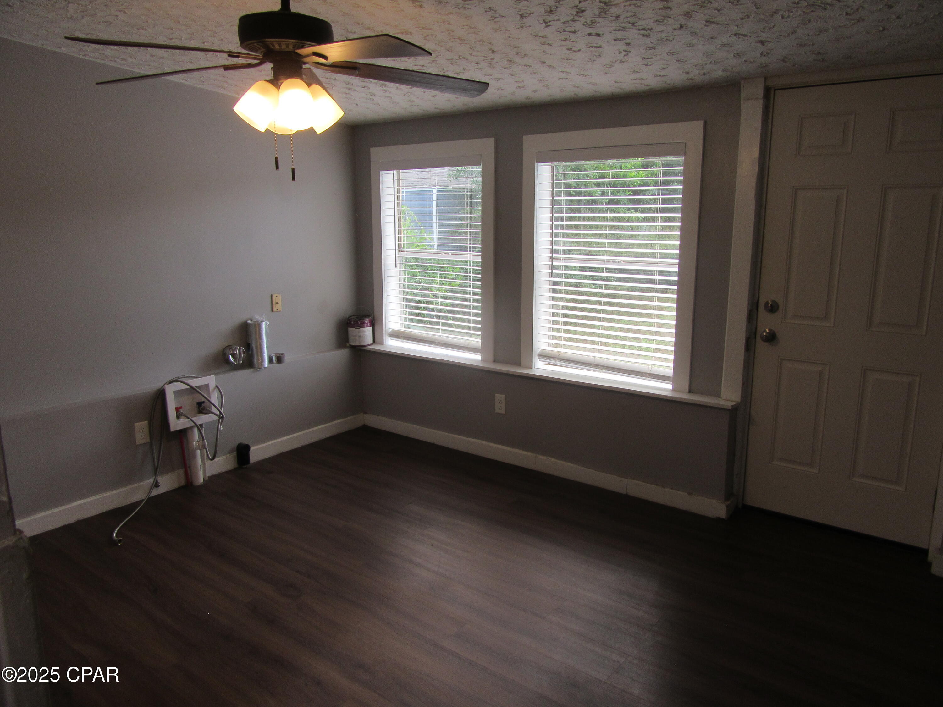 Image 11 For 1114 Fairland Avenue