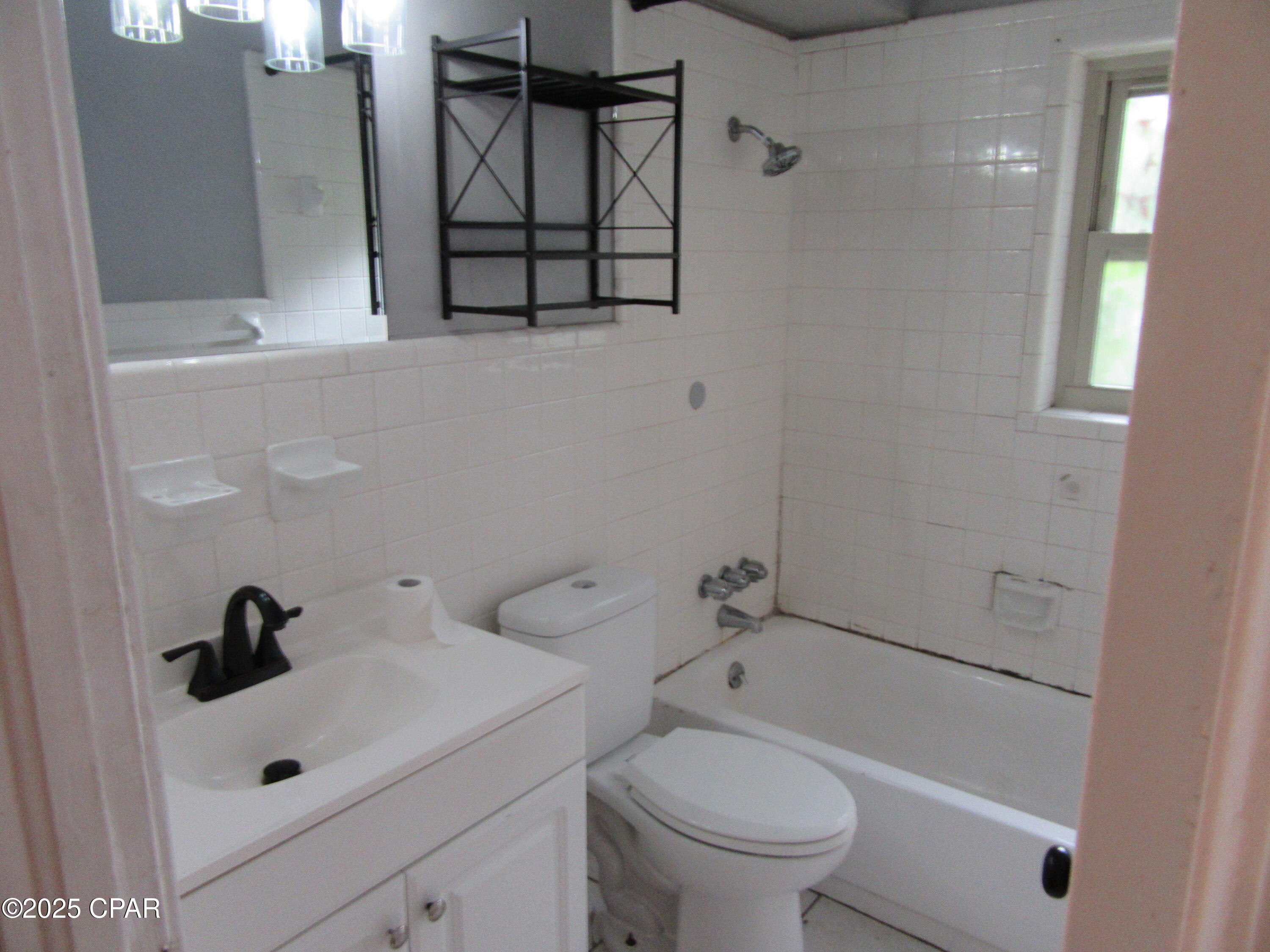 Image 16 For 1114 Fairland Avenue