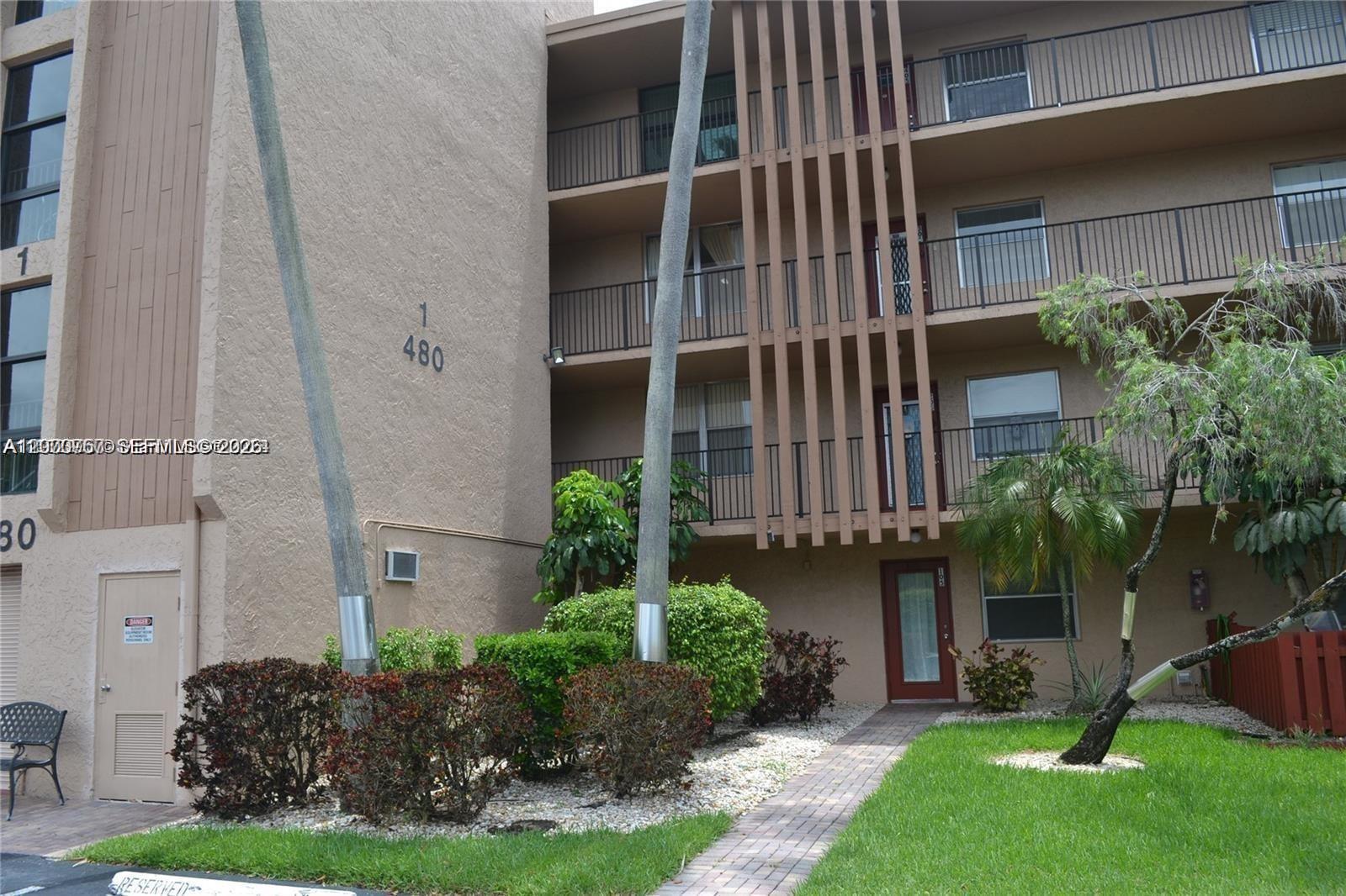 Palm Lakes Condo
