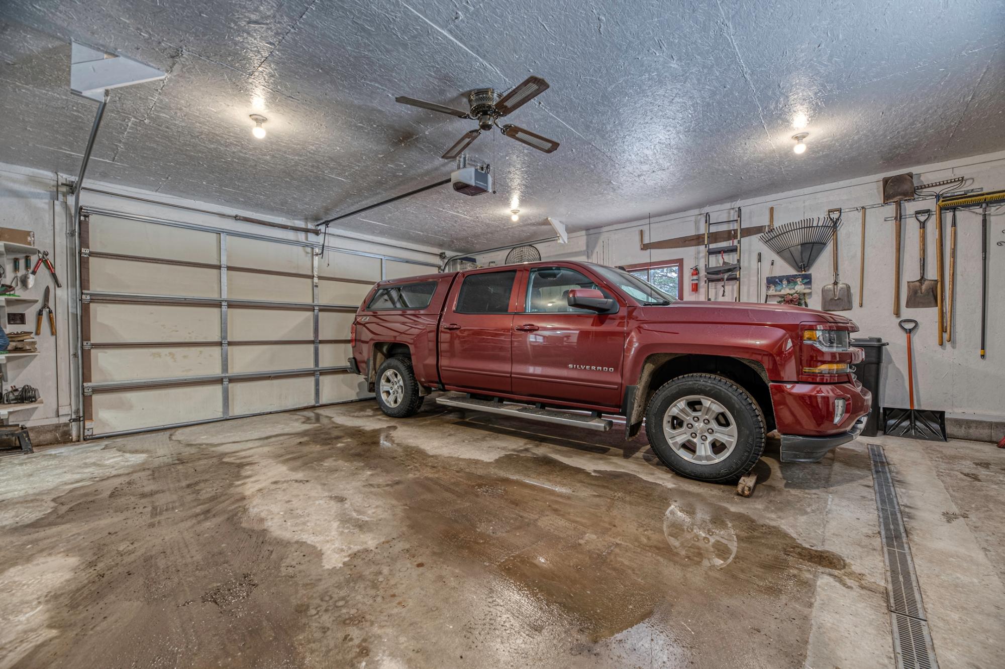 Crystal Lake Property 6914 Connors Rd Photo 40