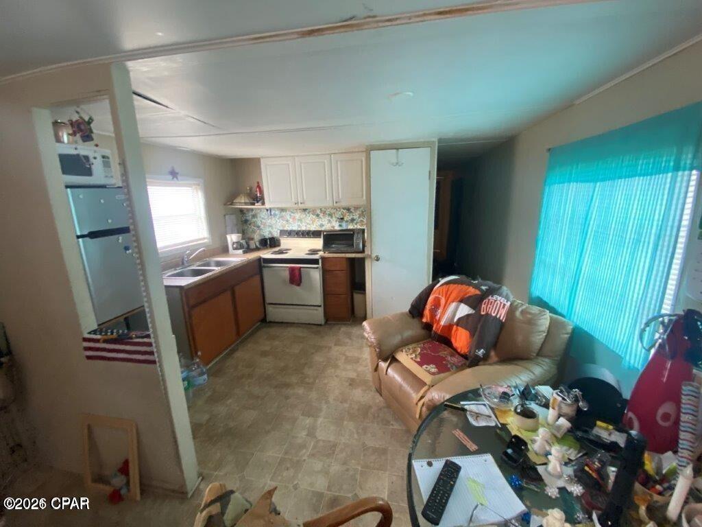 Image 6 For 2412 Dorothy Avenue A