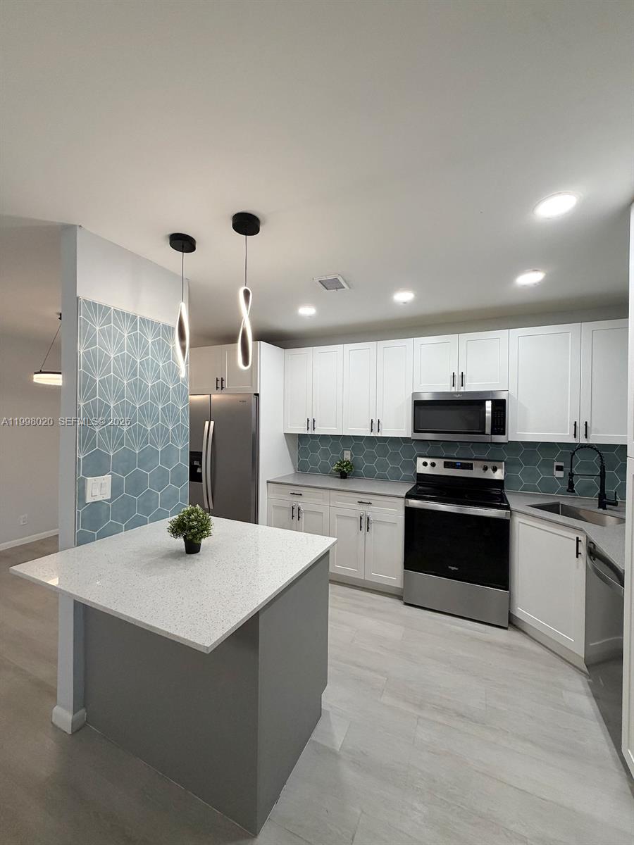 University Manors Condo N