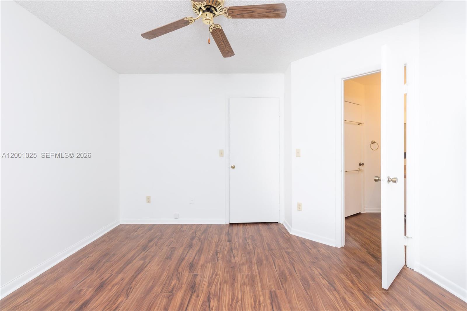 Property photo # 4