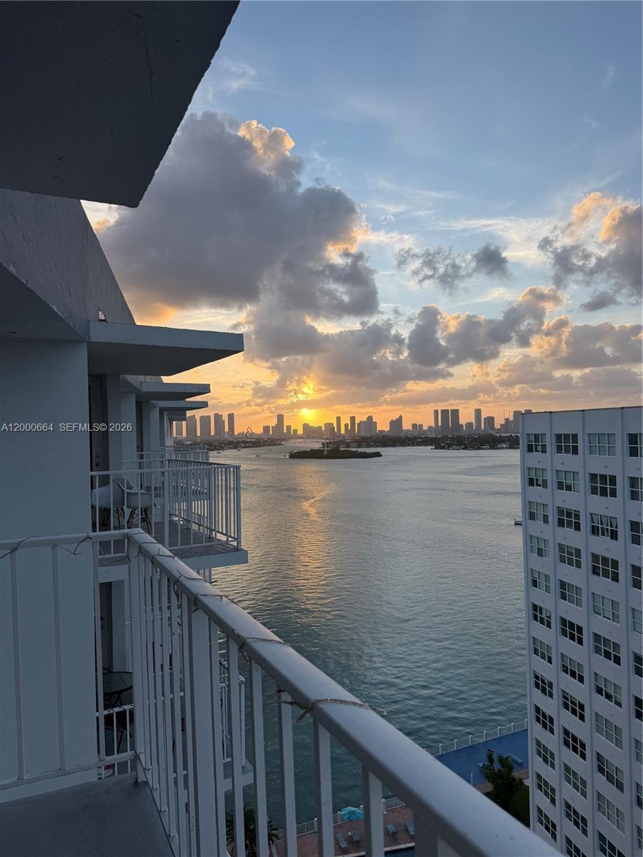 Bayview Terr Condo