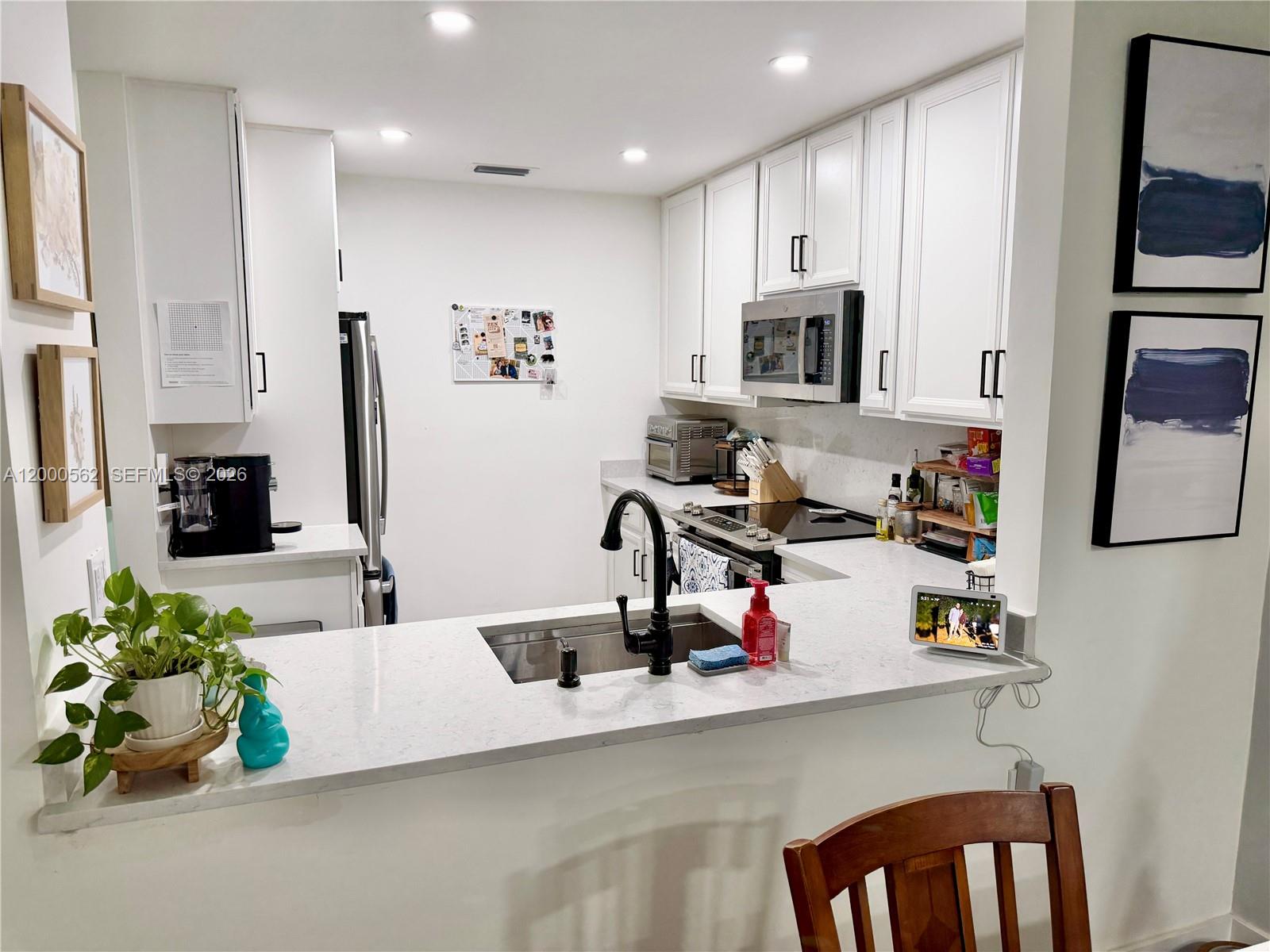 Pine Grove Condo