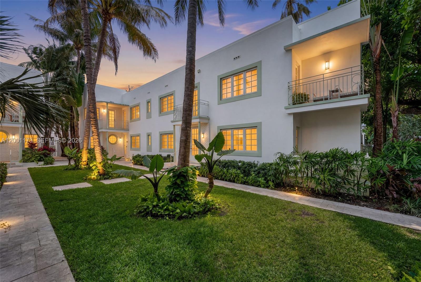 Arcadia Condo Of Miami Bea