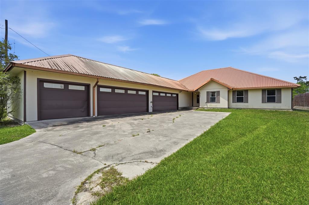 3701 Davis Road