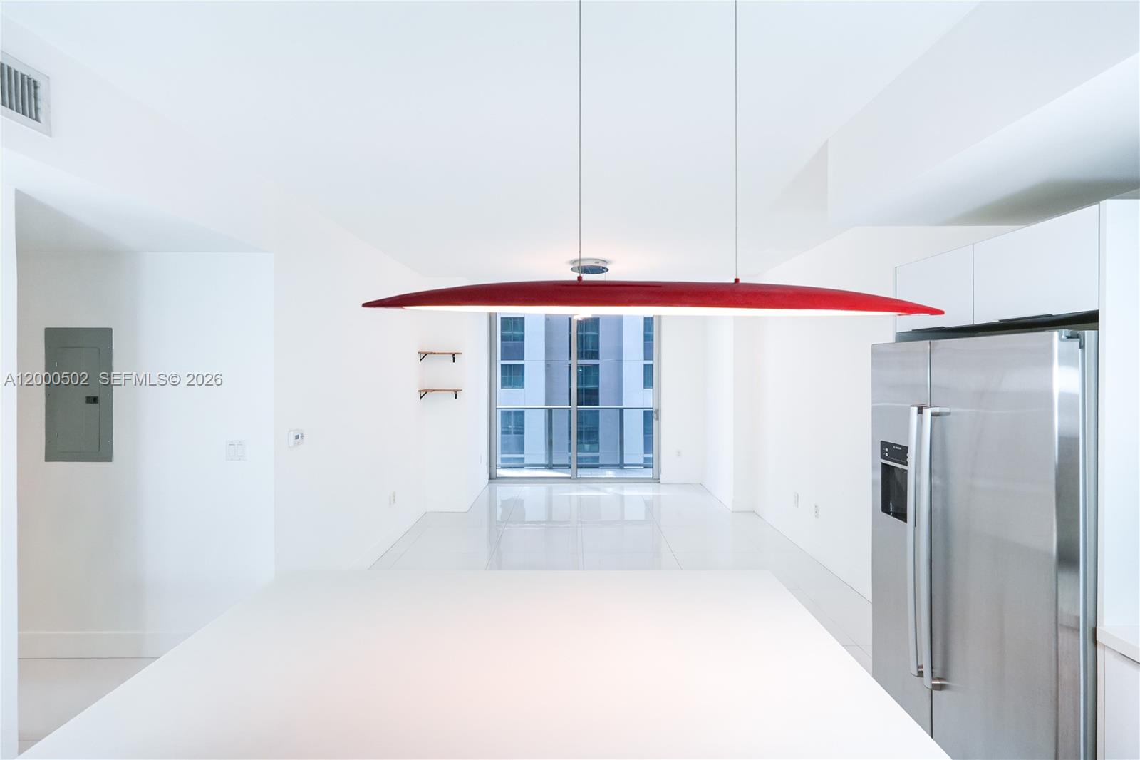 Modern 2 bed / 2 bath condo in Brickell Ten. Bright unit with city views, open layout, and great amenities. Prime location in the heart of Brickell, close to restaurants, shops, and nightlife.