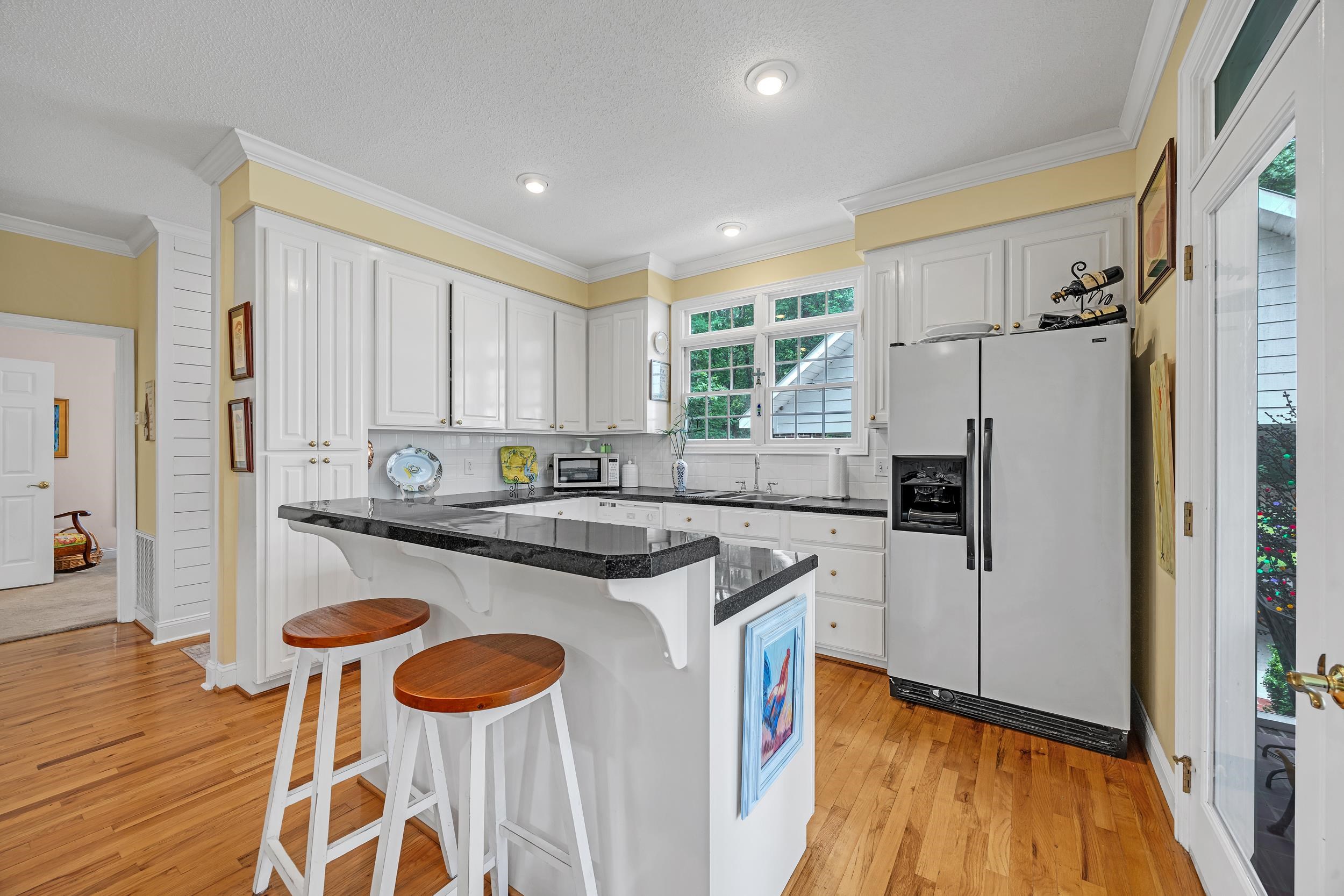 3231 Center Rd. 