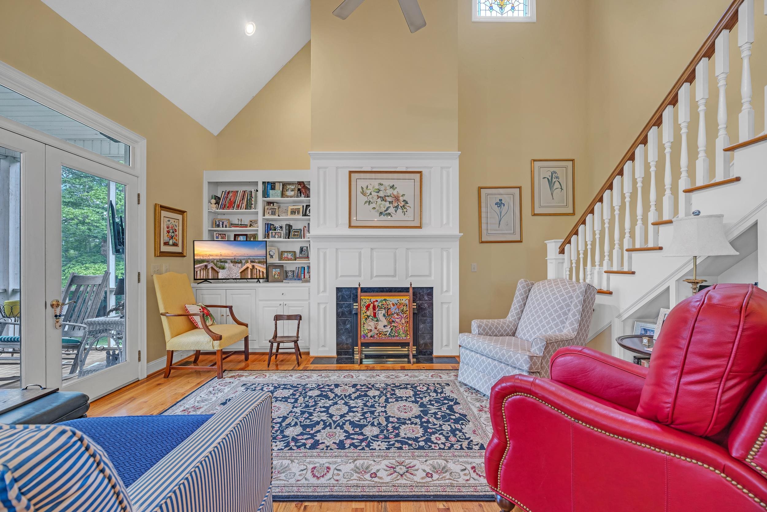 3231 Center Rd. 