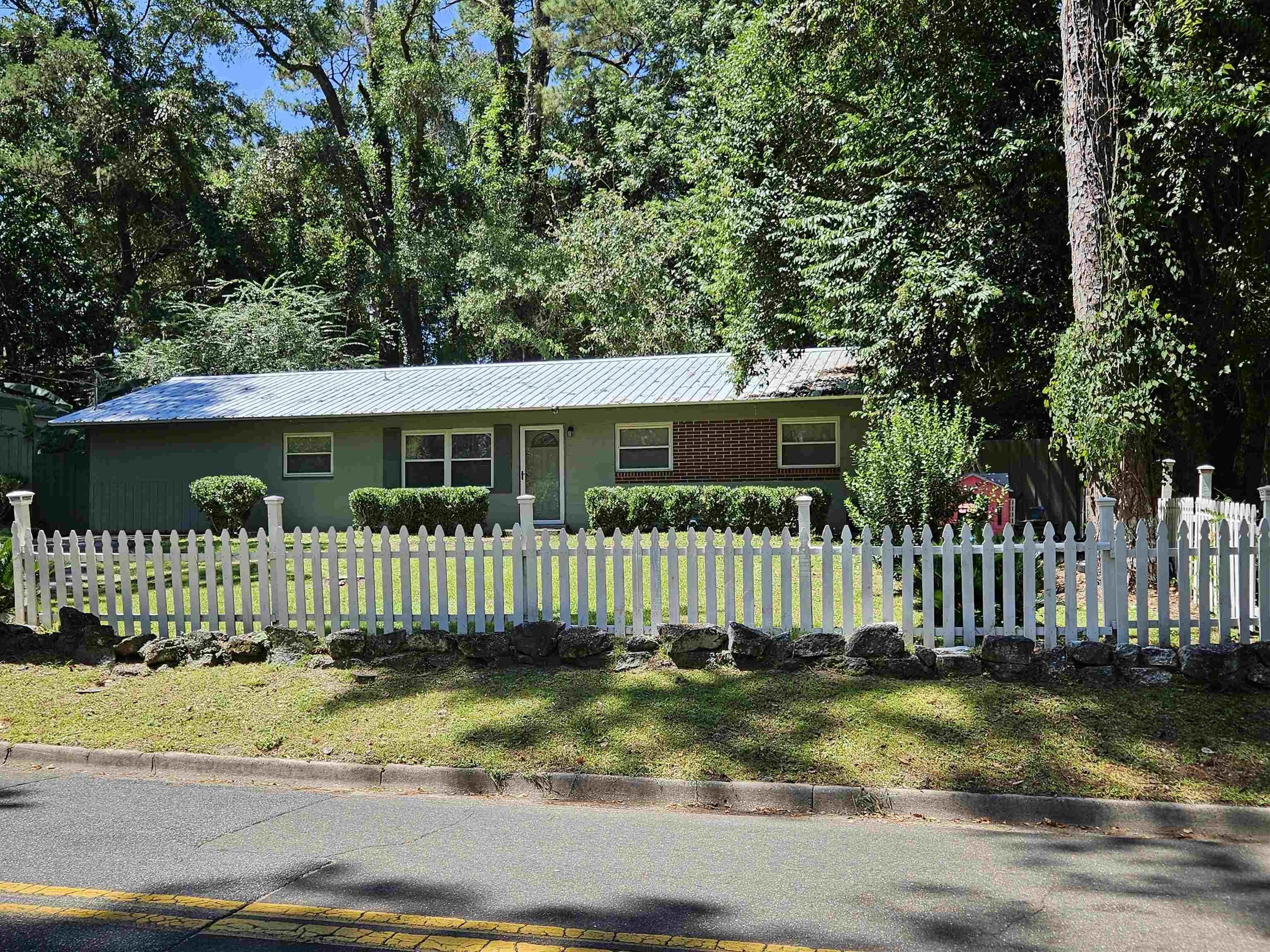 1636  MABRY Street , Tallahassee, FL, 32310