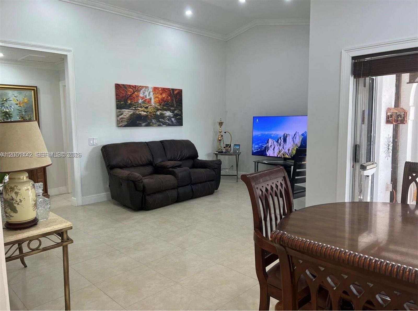 Property photo # 6