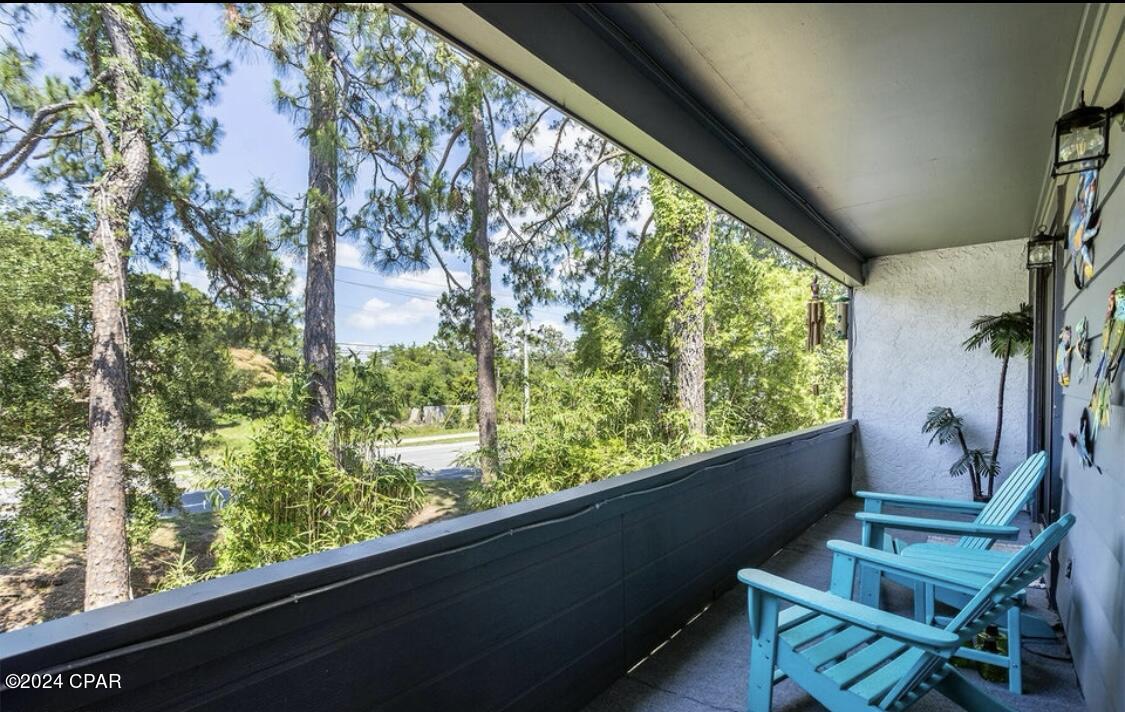 Image 2 For 7125 Lagoon Drive C