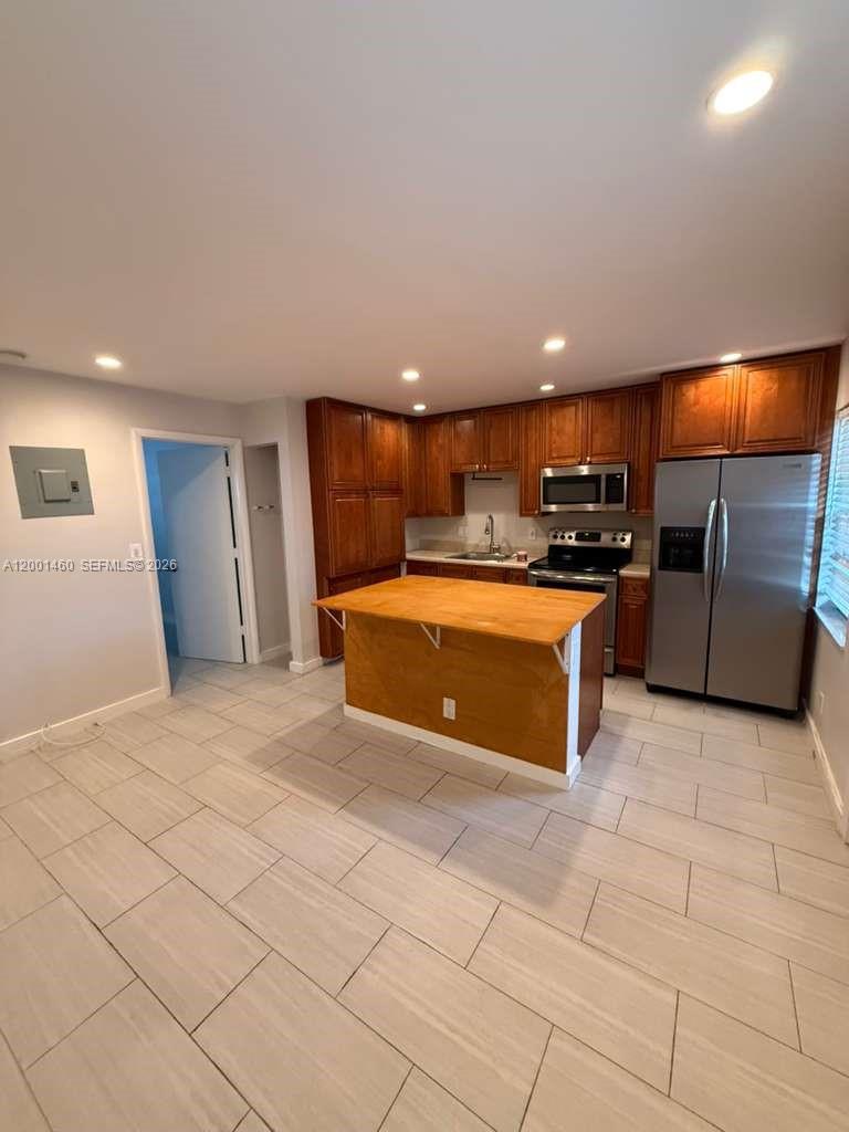 Property photo # 0