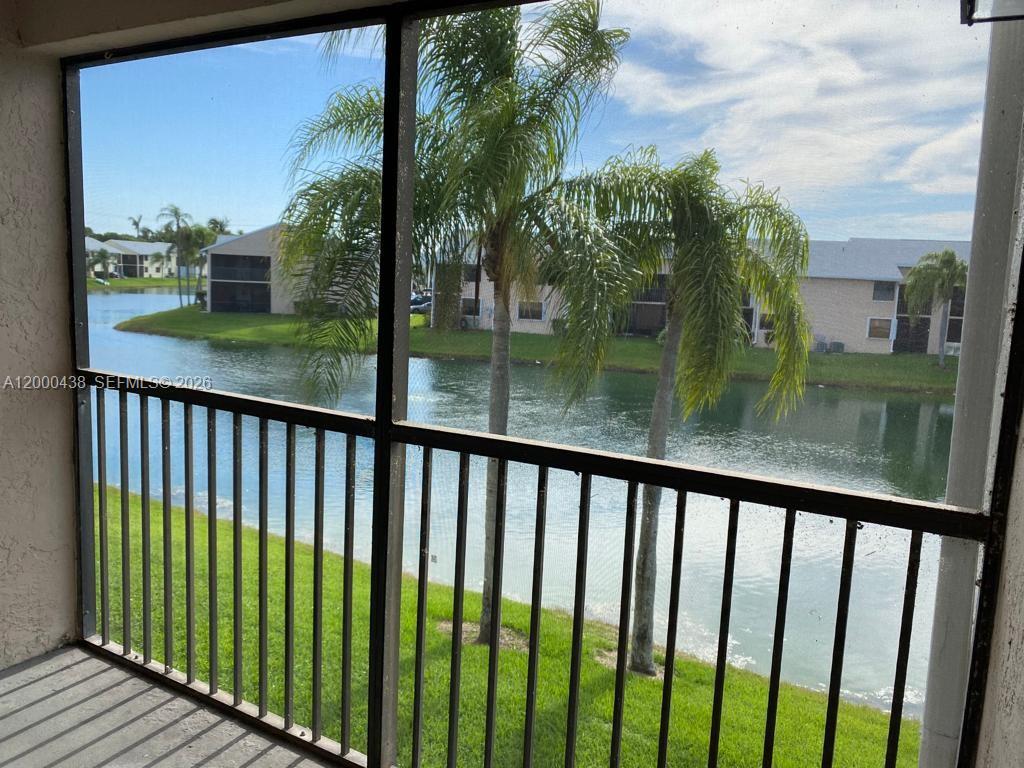 Lakeshore Condo 3